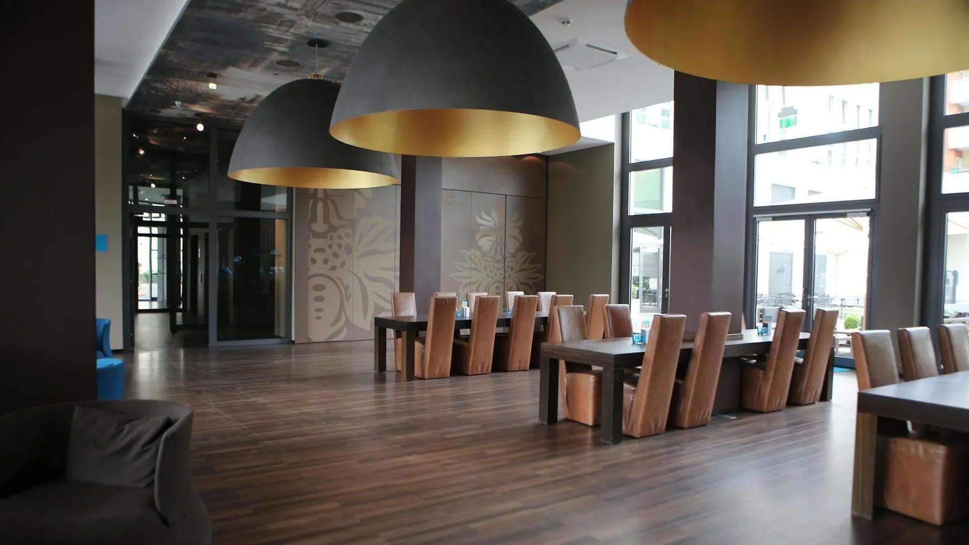 Motel One Berlin-Hauptbahnhof 3*, Berlin Németország