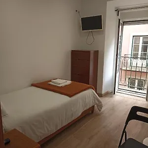 https://martim-moniz-28-guest-house.hotels-lisbon-portugal.com
