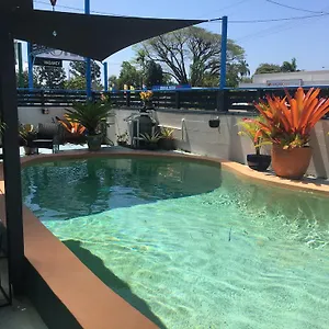 https://black-marlin-motel.queenslandhotels.net