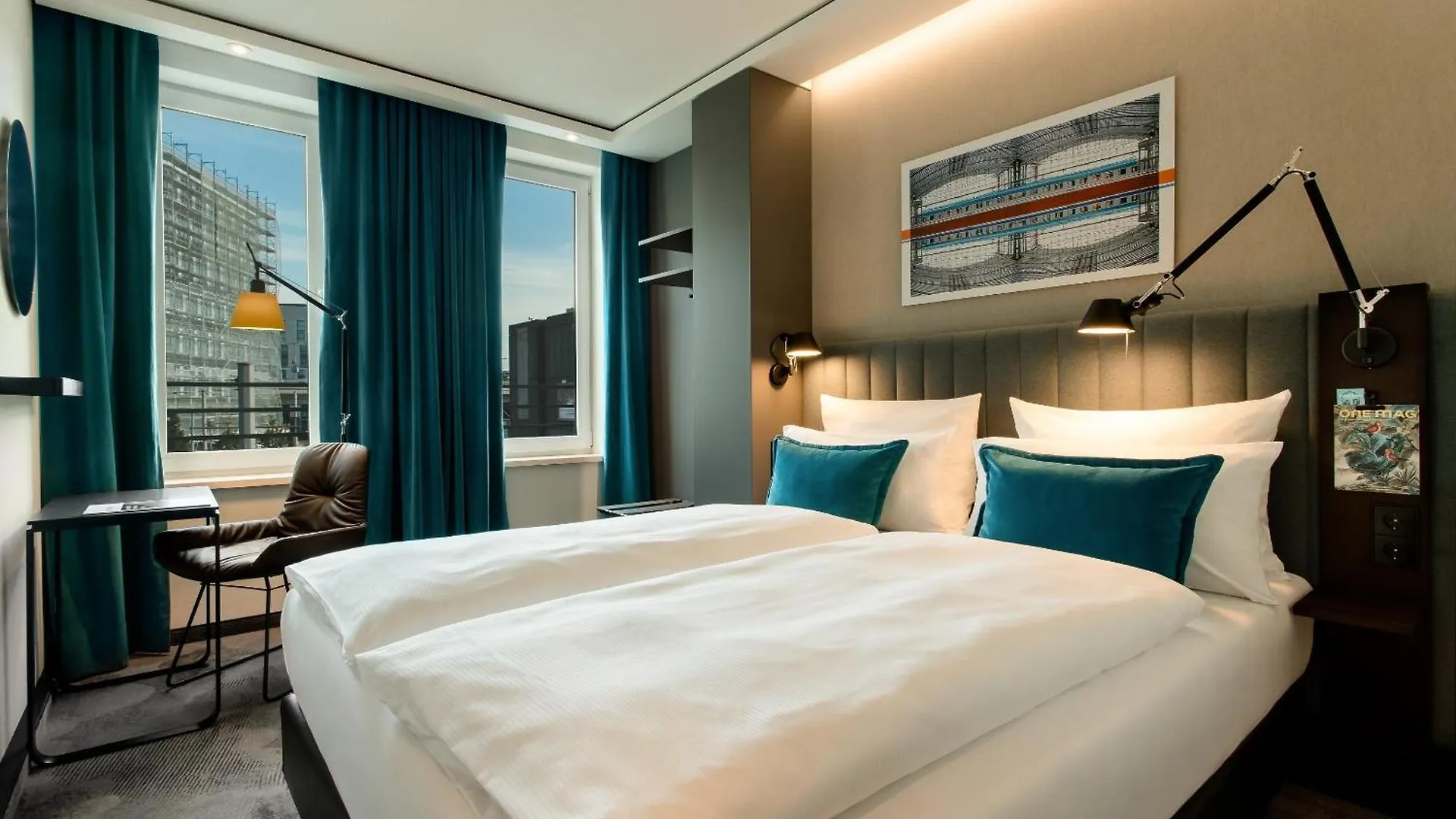 Motel One Berlin-Hauptbahnhof Hotel