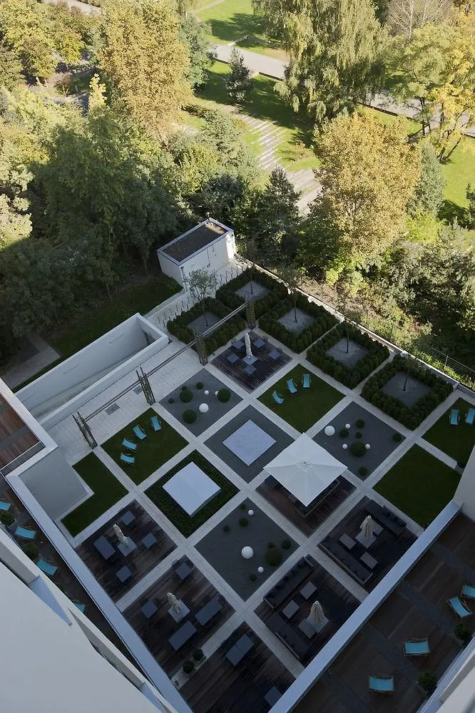 Motel One Berlin-Hauptbahnhof 3*, Berlin Germany